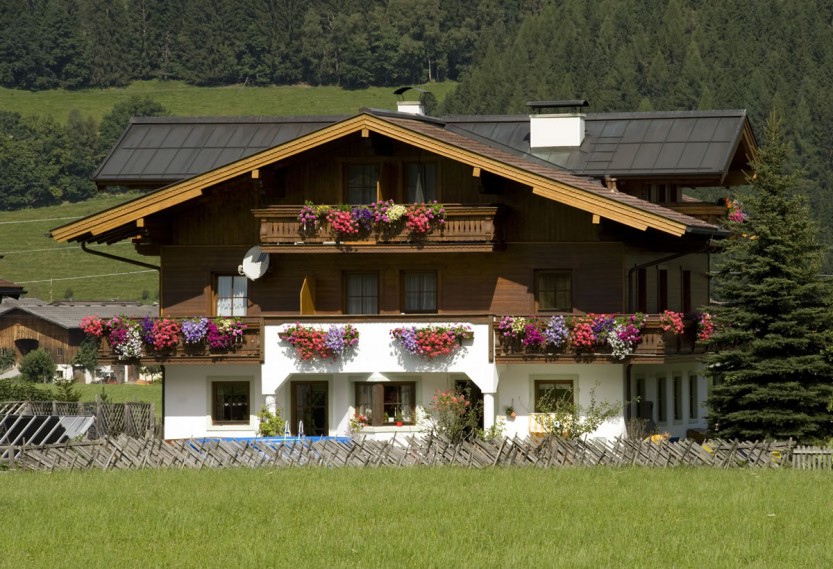 Apartments Amadeo im Sommer